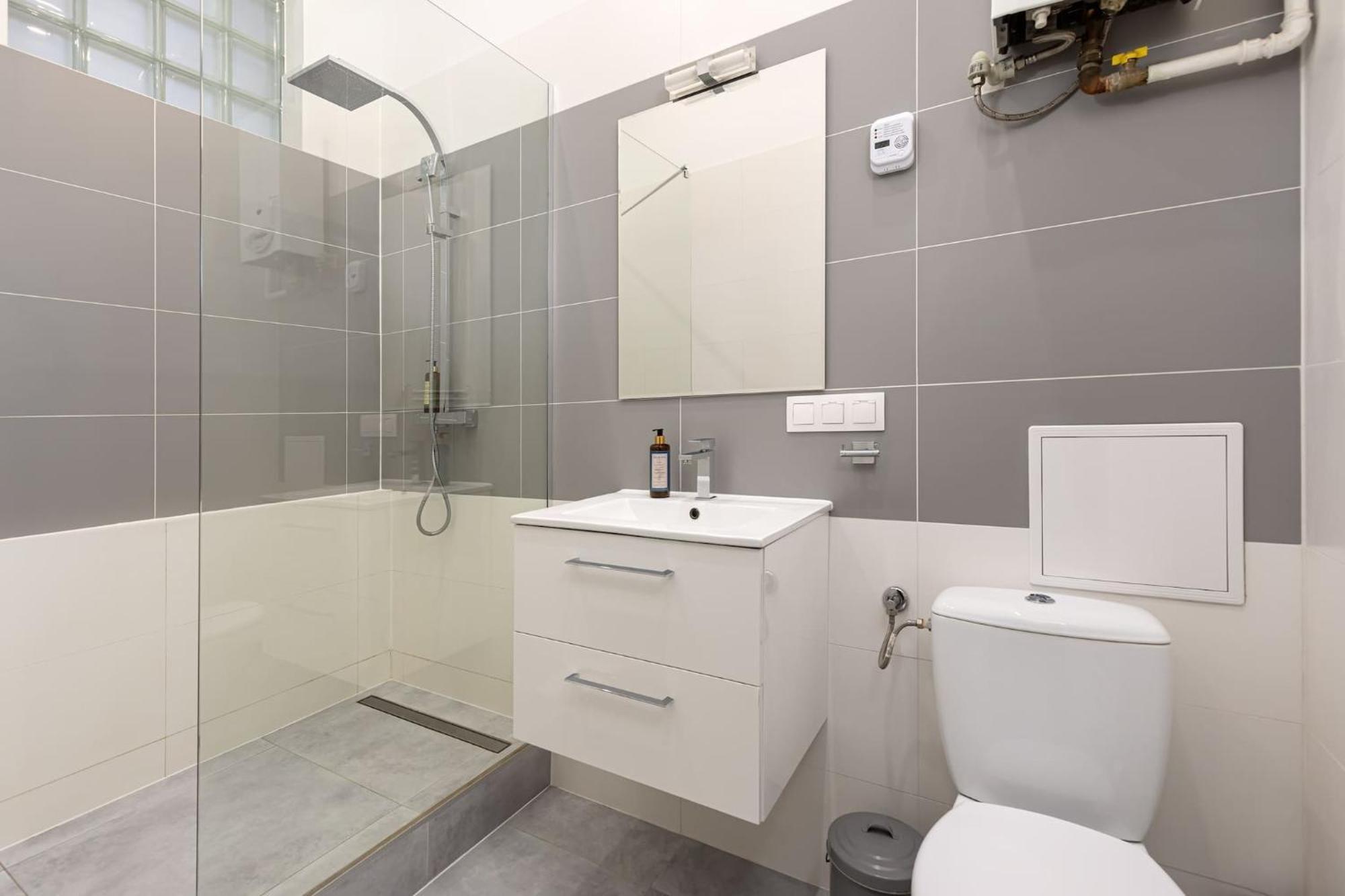 Stylish Apartment Swietojanska By Noclegi Renters Warszawa Eksteriør billede